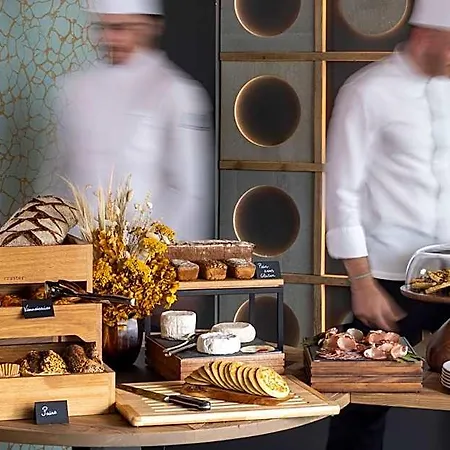 Les Regalia & Hotel 5*